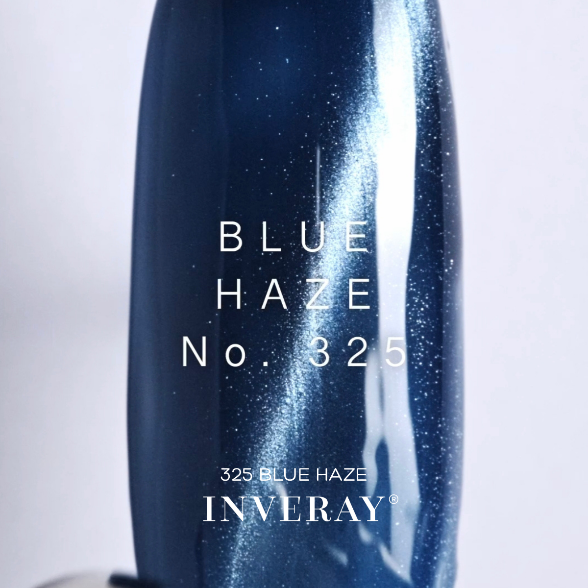 Vídeo do verniz gel cat eye azul com brilho prateado em movimento – Inveray 325 Blue Haze